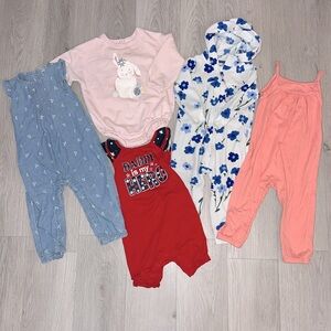 Bundle of 5❗️12mo Long and Short Sleeve Rompers- Like New